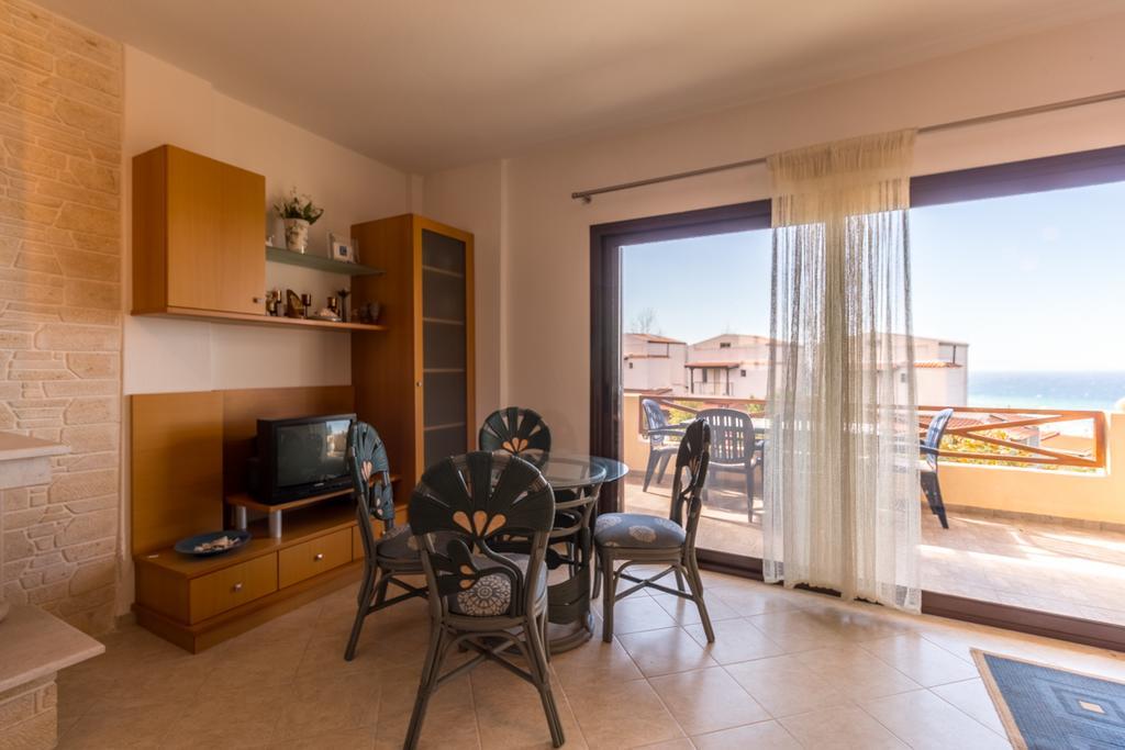 Villa Sunny Poseidi Possidi Esterno foto