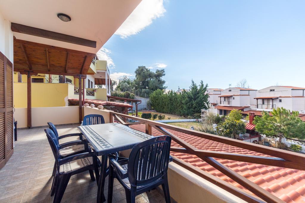 Villa Sunny Poseidi Possidi Esterno foto