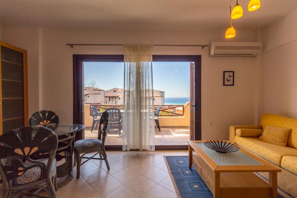 Villa Sunny Poseidi Possidi Esterno foto